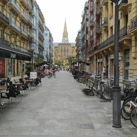 Centrico Y Amplio. Impecable. Restaurantes Bares Apartment San Sebastian